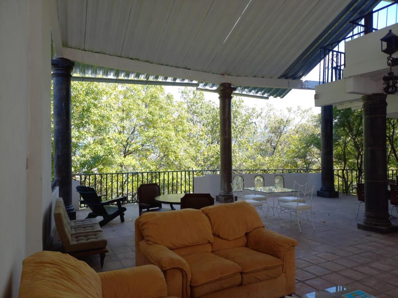Solache Inn Zitácuaro Екстериор снимка